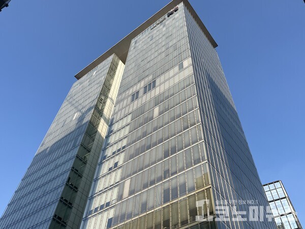 KT 사옥 전경